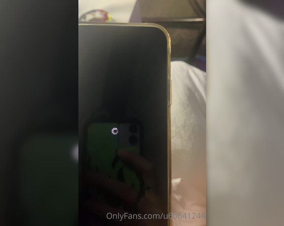 Yogirlkg OnlyFans - This is what my dumbass phone has been doing