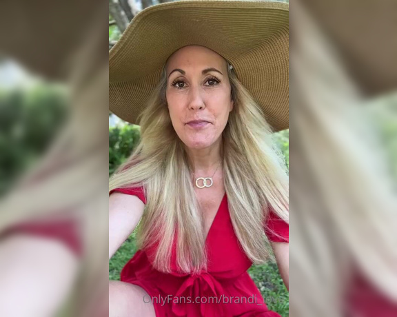 Brandi Love aka Brandi_love OnlyFans - LETS HAVE A DRINK TOGETHER Join my live tomorrow at 600PM EST for a drink to end off this e