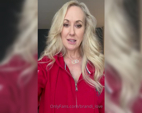 Brandi Love aka Brandi_love OnlyFans - NEW YEAR, NEW DICK RATE If youve gotten one before, send a new and improved picture for a new sexy