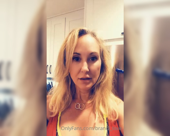 Brandi Love aka Brandi_love OnlyFans - Get your tickets for a chance to win the sweet prize package!!!