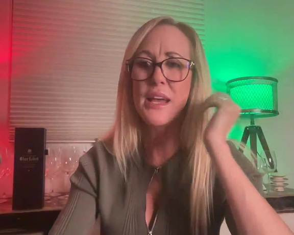 Brandi Love aka Brandi_love OnlyFans - Stream started at 12112023 0301 am What a fun Pre Chritma catch up!