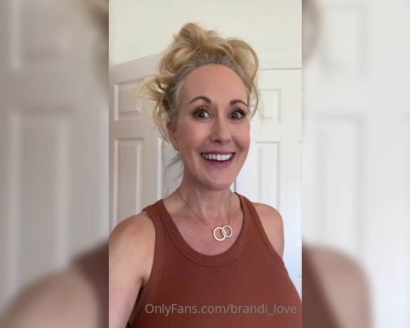 Brandi Love aka Brandi_love OnlyFans - ITS TITTY TUESDAY That means its time for a game of, Quick Tits Heres How To Play Tip $5 Withi