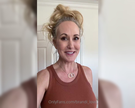 Brandi Love aka Brandi_love OnlyFans - ITS TITTY TUESDAY That means its time for a game of, Quick Tits Heres How To Play Tip $5 Withi