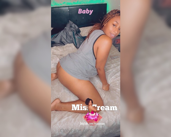 Cream aka Misscream OnlyFans - She got that wet shit