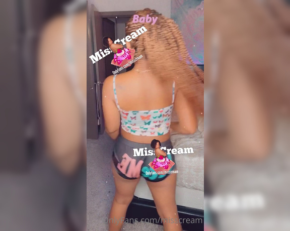 Cream aka Misscream OnlyFans - Is this watermark okay