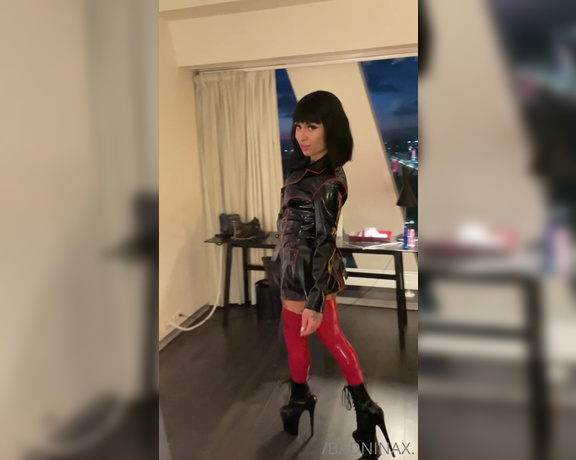 Badninax OnlyFans - Some high heels fetish (SOUND ON)