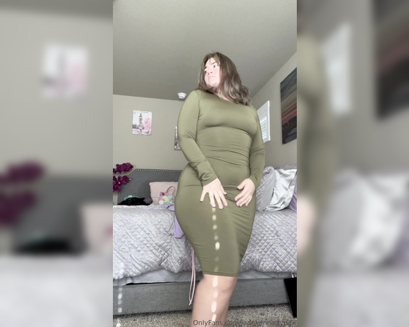 Jade Kennedy aka Jadekennedypdx OnlyFans - This is why we’re always late, we cannot decide what to wear Help me decide which dress looks best