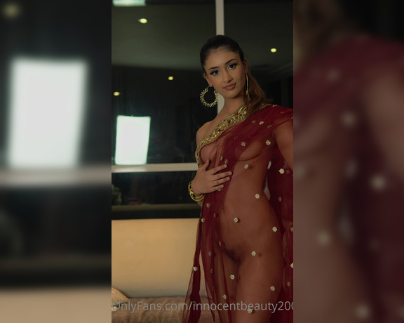 Kayla Kapoor aka Innocentbeauty2000 OnlyFans - Feel like an indian goddess in this every time i wear it