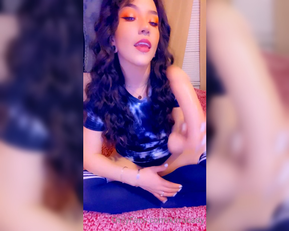 Kirra Cady aka Kirracady OnlyFans - My livestream last night was insane It literally WIPED ME OUT for the night and most of today Tha