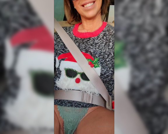 Laurenthegaqueen OnlyFans - Like my Cool Santa sweater