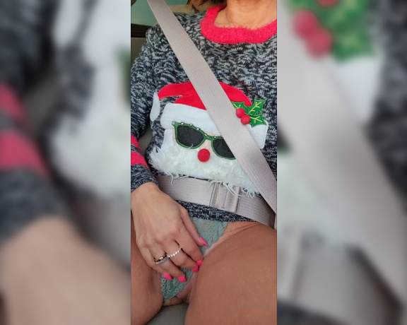 Laurenthegaqueen OnlyFans - Like my Cool Santa sweater