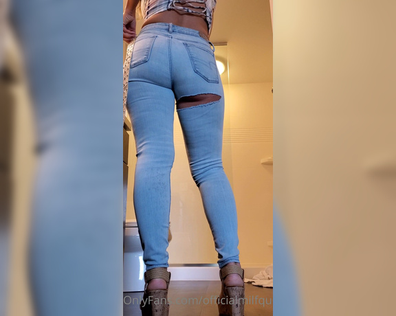 Laurenthegaqueen OnlyFans - Belt Struggles