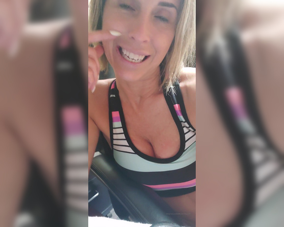 Laurenthegaqueen OnlyFans - Mark is my sons friends Dad who always flirts with me Ill post that amazing orgasm video in the