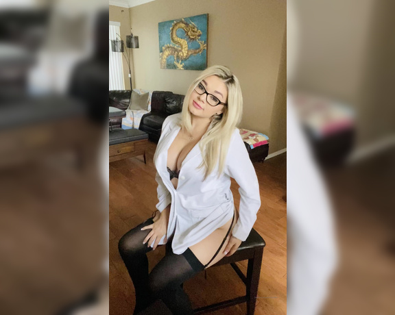 Lexi Reign OnlyFans aka Lexireign_vip - Watch me take off my lab coat to reveal what’s underneath