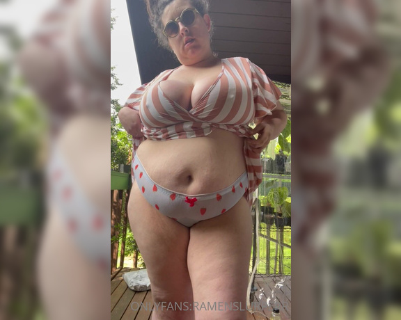 Marie Sweets BBW aka Ramenslurperr OnlyFans - How hard would you try to get my number if you saw me in town like this I have a few more w