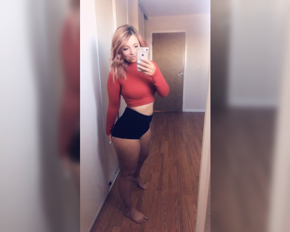 Queensylviemarie - OnlyFans Video 0