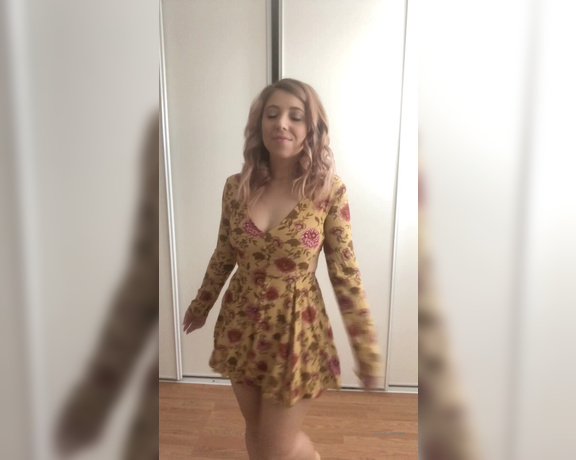 Queensylviemarie OnlyFans - What do you think of my short little dress