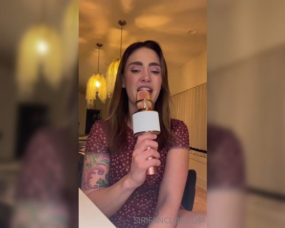 Siri Dahl aka Siridahl OnlyFans - KARAOKE TIME Thanks @redguard10 for the karaoke mic Took me a while to get around to using it 6