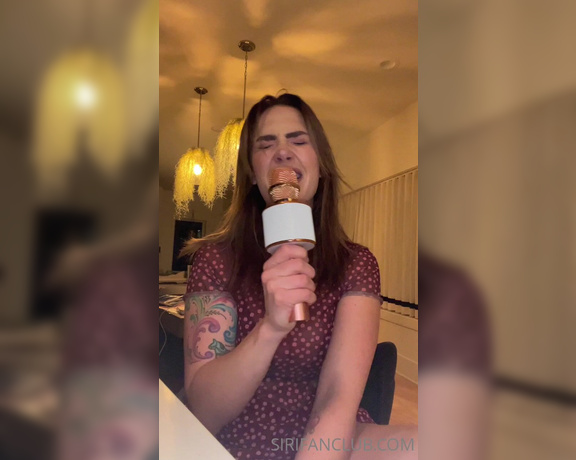 Siri Dahl aka Siridahl OnlyFans - KARAOKE TIME Thanks @redguard10 for the karaoke mic Took me a while to get around to using it 6