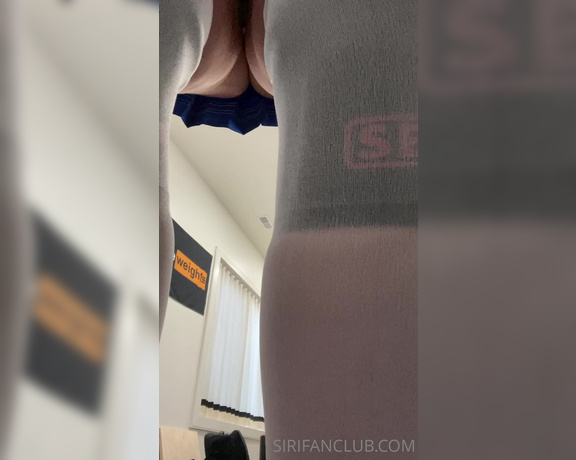 Siri Dahl aka Siridahl OnlyFans - Swipe for a fun lifting video! 2