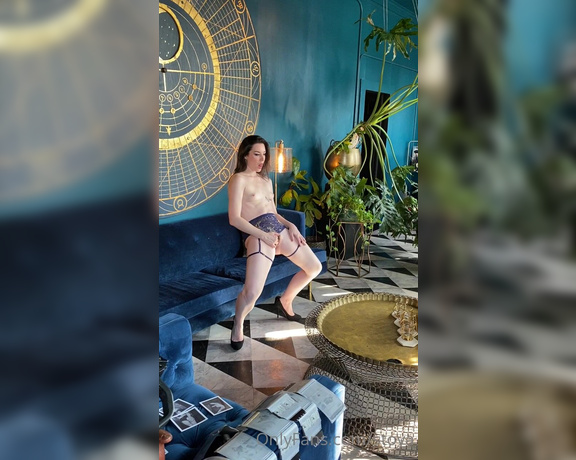 Stoya OnlyFans - Ever wonder what it’s like behind the scenes on a shoot with @tmronin