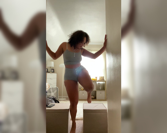 Taelermade OnlyFans - Trying to be sexy, I fell