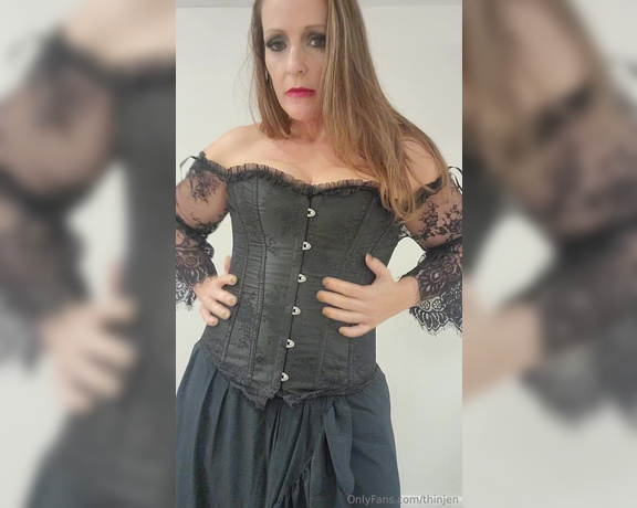 Thinjen OnlyFans - Everyone is different Some people enjoy the light hearted sexy Some enjoy the sultry scary sexy W