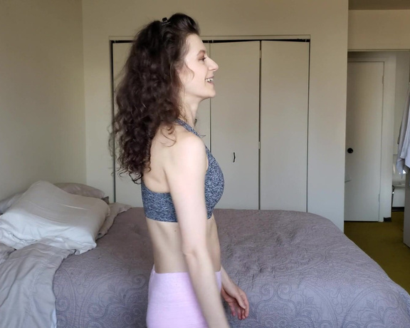 Violet Foxy aka Violetfoxy OnlyFans - Sports bra Try On I know not everyone may be into these type of videos but Ive had some fans ex 4