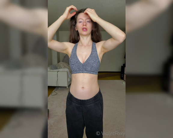 Violet Foxy aka Violetfoxy OnlyFans - Sweatpants, bed head, cute sports bra Talking about a hair cut Boob Flash! 1