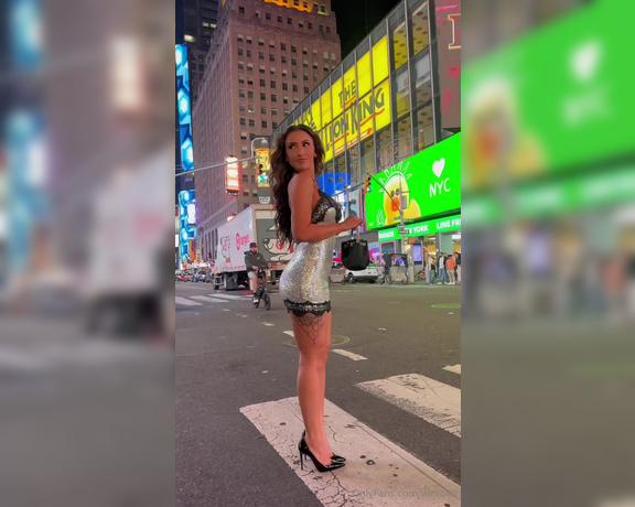 Alexox0 OnlyFans - City girl @