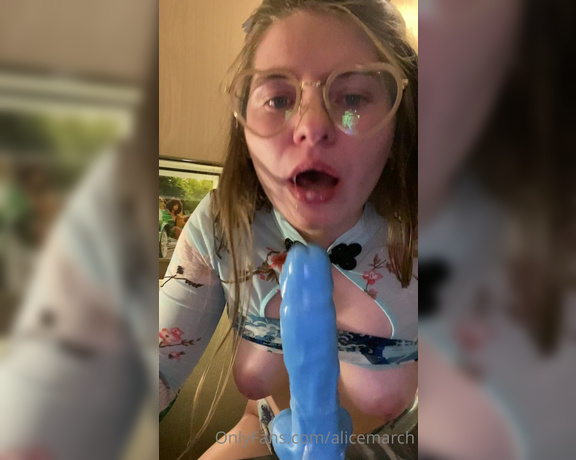 Alice March aka Alicemarch OnlyFans - Yummy sloppy bJ in your DM !!!!!!!