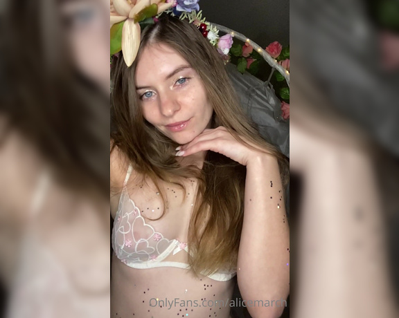 Alice March aka Alicemarch OnlyFans - Check out my sexy glitter video This 2 minute teaser is free but there is another 13 minutes of p 1
