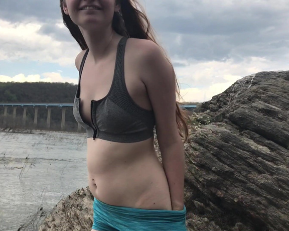 Delilah Cass Public Peeing On Hiking Trail