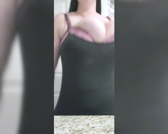 Bustybigbooty OnlyFans - Well because TITTY TUESDAY!!! Should I post more boobies