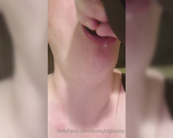 Bustybigbooty OnlyFans - I love giving head, especially when youre moaning and talking dirty to me Could you understand w