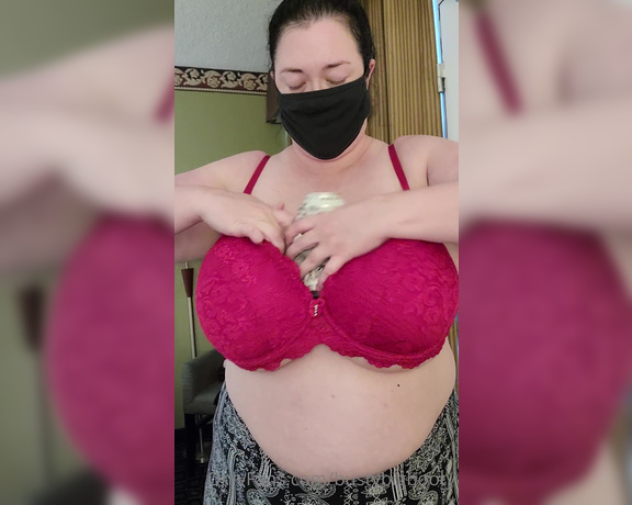 Bustybigbooty OnlyFans - Time to flatten monster cans with the monster mommy milkers!!! I love how my tit randomly just pic