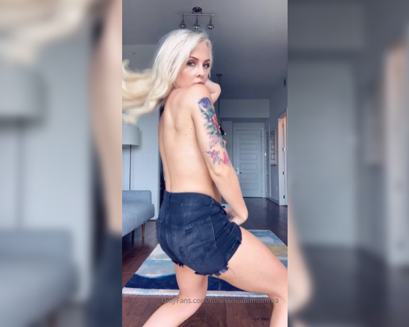 Fitnessmodelmomma OnlyFans - Tatted