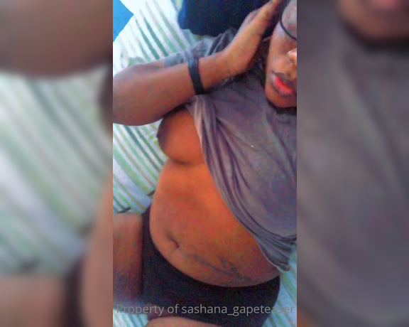 Sashiboo93 aka Sashana_gapeteaser OnlyFans - Want a feel offa dah body ya