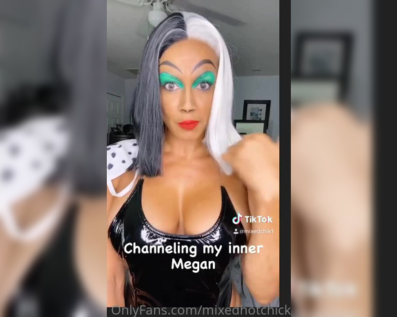 Sonya Red aka Mixedhotchick OnlyFans - I’m not sure why TIKTOK deleted this, but wont delete anyone humping the ground for the WAP dance