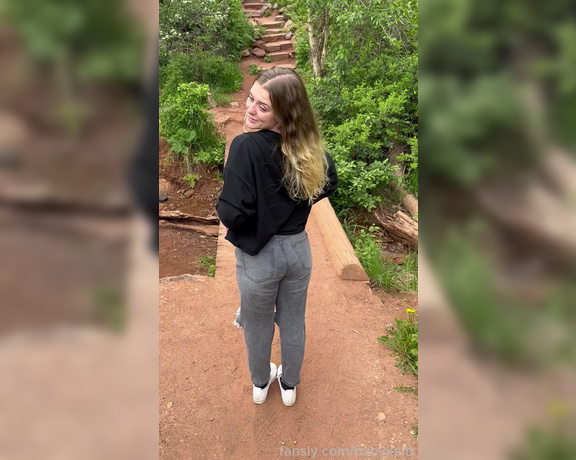 Babykaitt Fansly - I sucked cock at red rocks @babykaittsdaddy