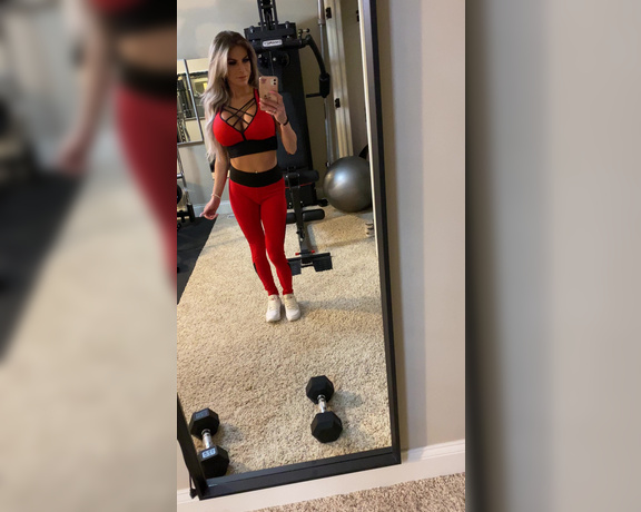 Autumn Blair aka Autumndoll_xo OnlyFans - GYM TIME