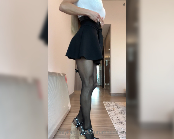 Autumn Blair aka Autumndoll_xo OnlyFans - My outfit of the day Skirt, stockings, and wedges