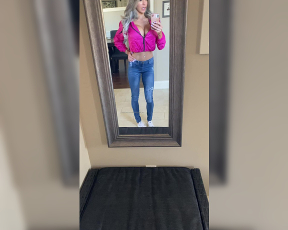 Autumn Blair aka Autumndoll_xo OnlyFans - OOTD Kidds closet edition