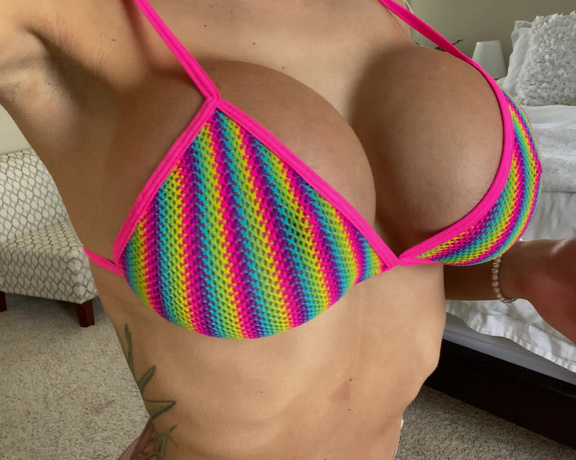 Autumn Blair aka Autumndoll_xo OnlyFans - Who remembers this little number I thought I’d try it it on and wonder where my tan went