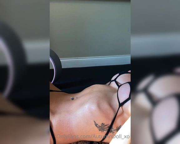 Autumn Blair aka Autumndoll_xo OnlyFans - Happy Saturday! If you want MORE in this bikini check out Httpsonlyfanscom25918142Autumndoll videos