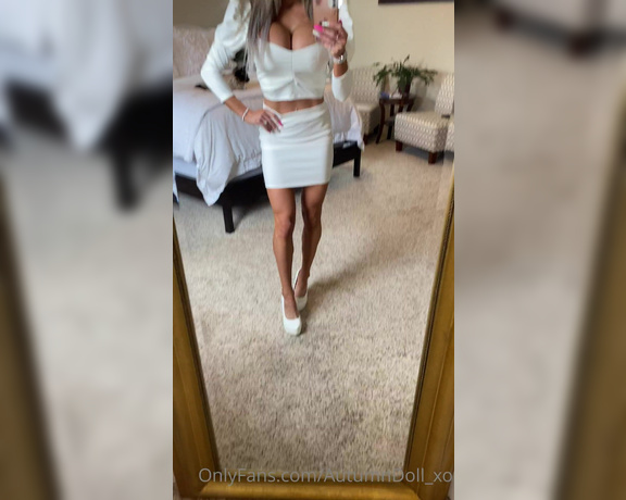 Autumn Blair aka Autumndoll_xo OnlyFans Video 4