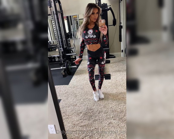 Autumn Blair aka Autumndoll_xo OnlyFans - Gym OOTD