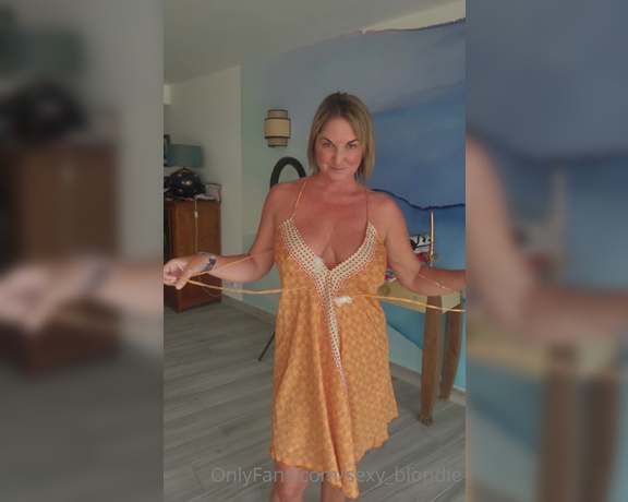 Bikini Nicole aka Bikininicole OnlyFans - This dress has such easy access!