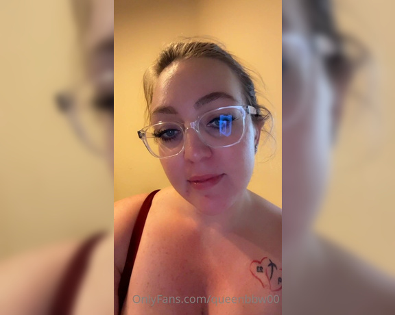 Jenna Rae aka Queenbbw00 OnlyFans - Can I be your sexy secretary Keep your auto renew on cause I have some fun stuff coming the next few