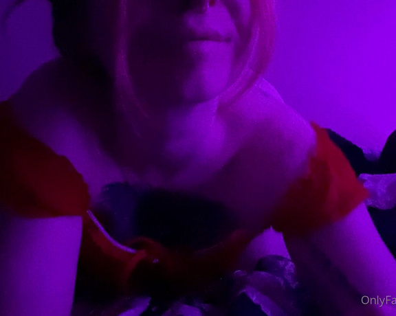 June Berry aka Juneberry444 OnlyFans - I had way too much fun today playing dress up! Message me if you want the video of me grinding on 12